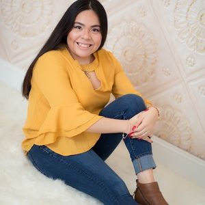 Meet your Posher, Noemi